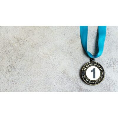 عکس با کیفیت مدال اول المپیک