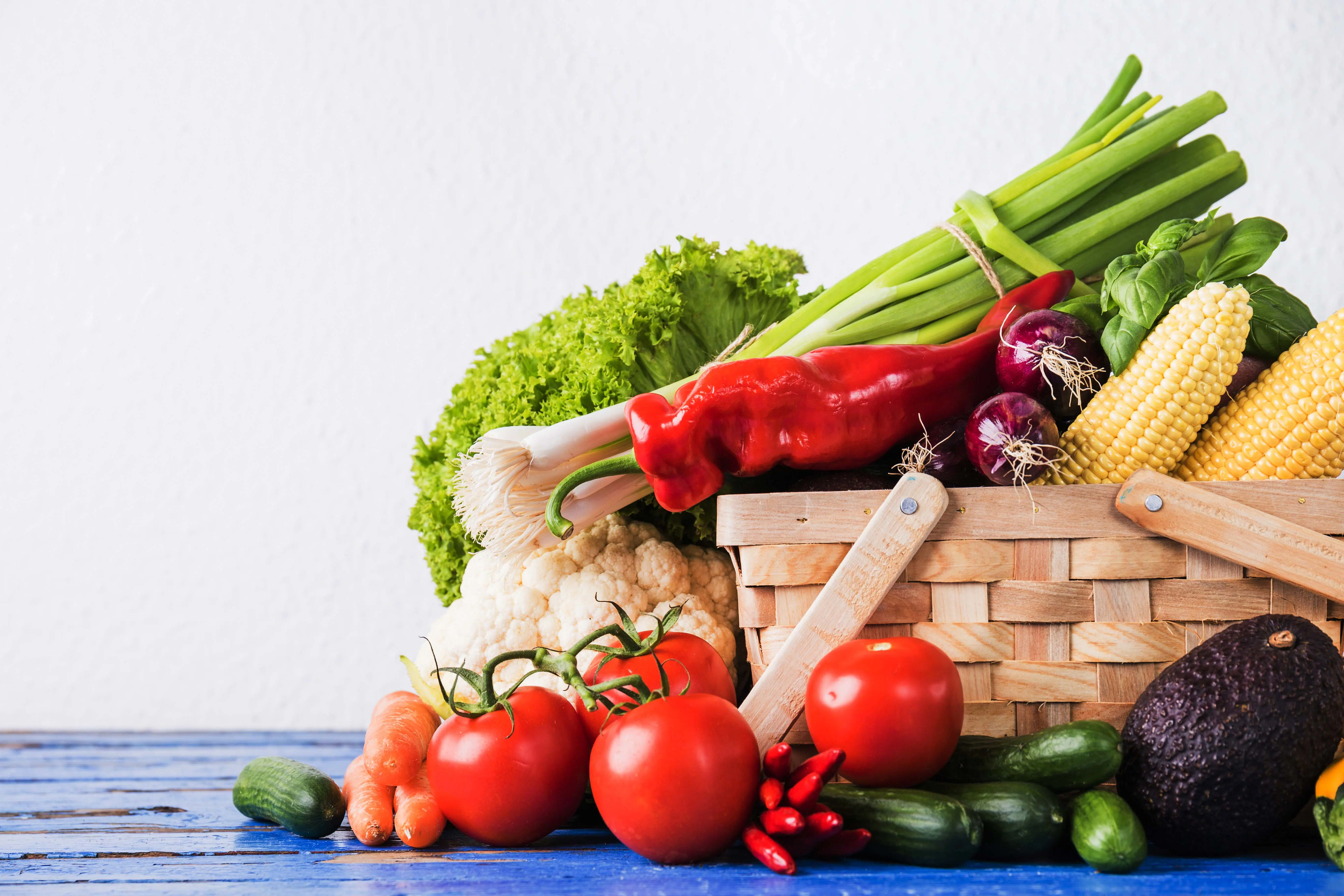 Agriculture HWnorth 40 1 ساده-تیره-سیاه-دیوار-محصول-پس زمینه