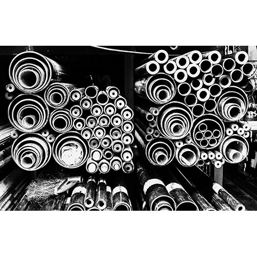 grayscale steel pipes background 1 تصویر