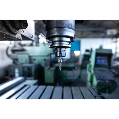 تصویر با کیفیت کارگاه فلزکاری ماشین آلات و مته صنعتی