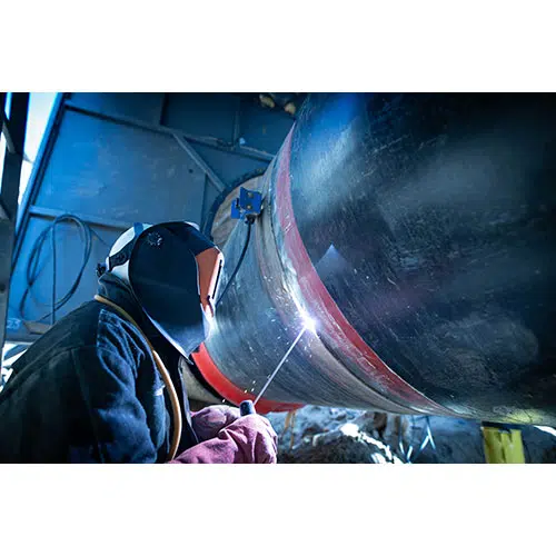 professional welder welding pipe pipeline construction 1 تصویر